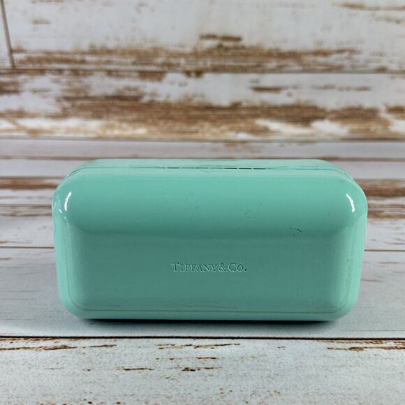 Tiffany & Co. Accessories - Tiffany & Co Eyeglasses Sunglass Hard Clamshell Case Robin Blue 6"x3"X2.5" -Used